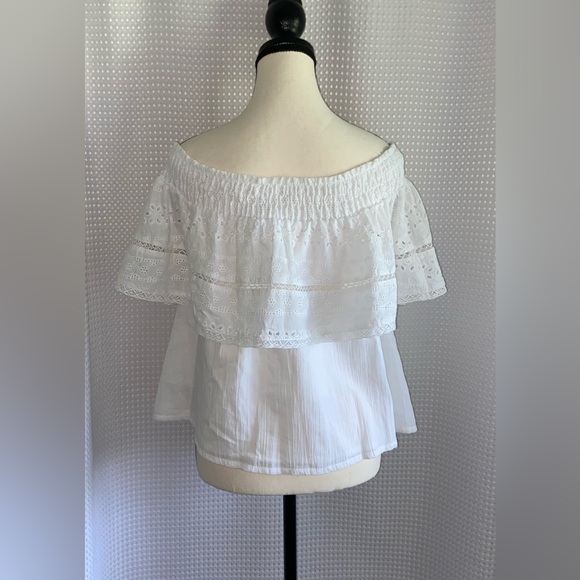 Women’s Sofia‎ Vergara Cha Cha Top Off-the-Shoulder Eyelet Ruffle size medium - Picture 14 of 16